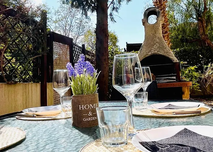 Prázdninový dům Pepper House With Pool