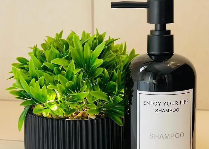 Pepper House With Pool *