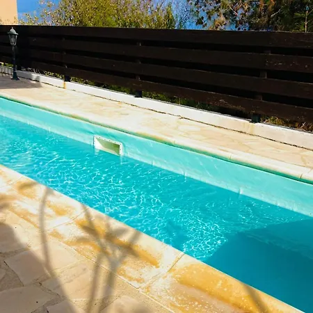 Pepper House With Pool