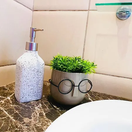 Pepper House With Pool