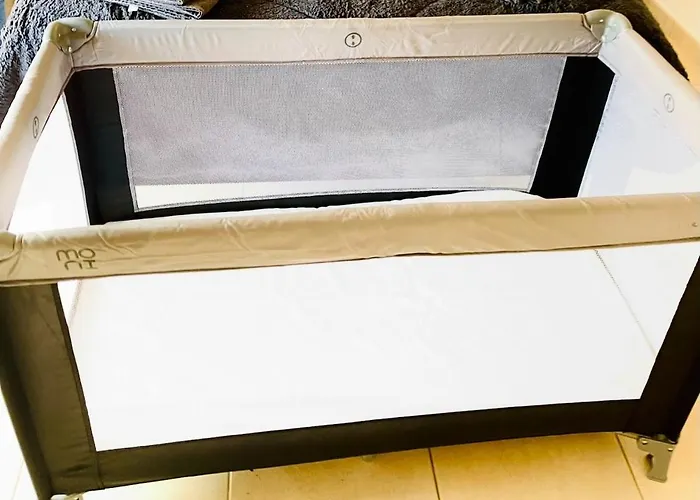 Semesterbostad Pepper House With Pool