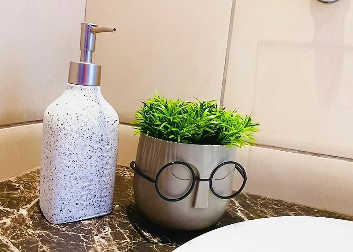 Pepper House With Pool